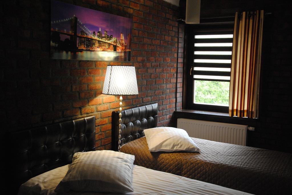 Amadeus Hotel Zielona Gora Room photo